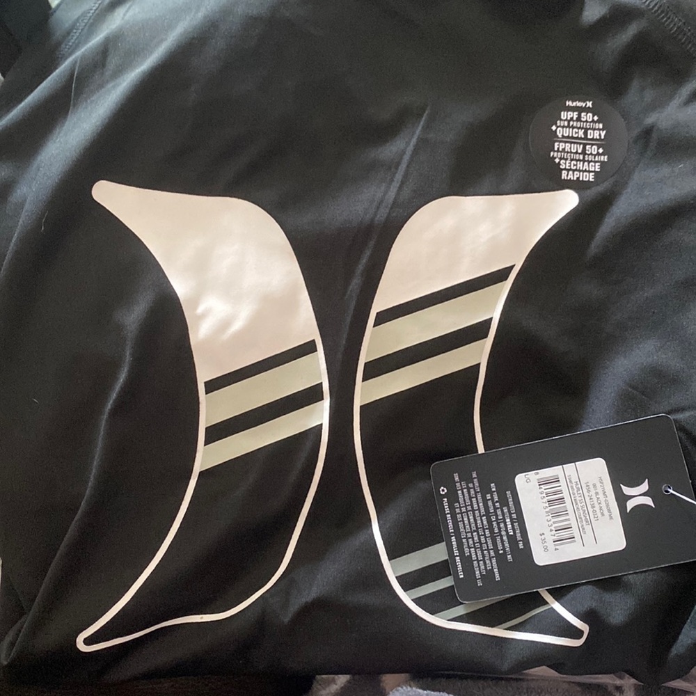 Hurley SPF rash guard